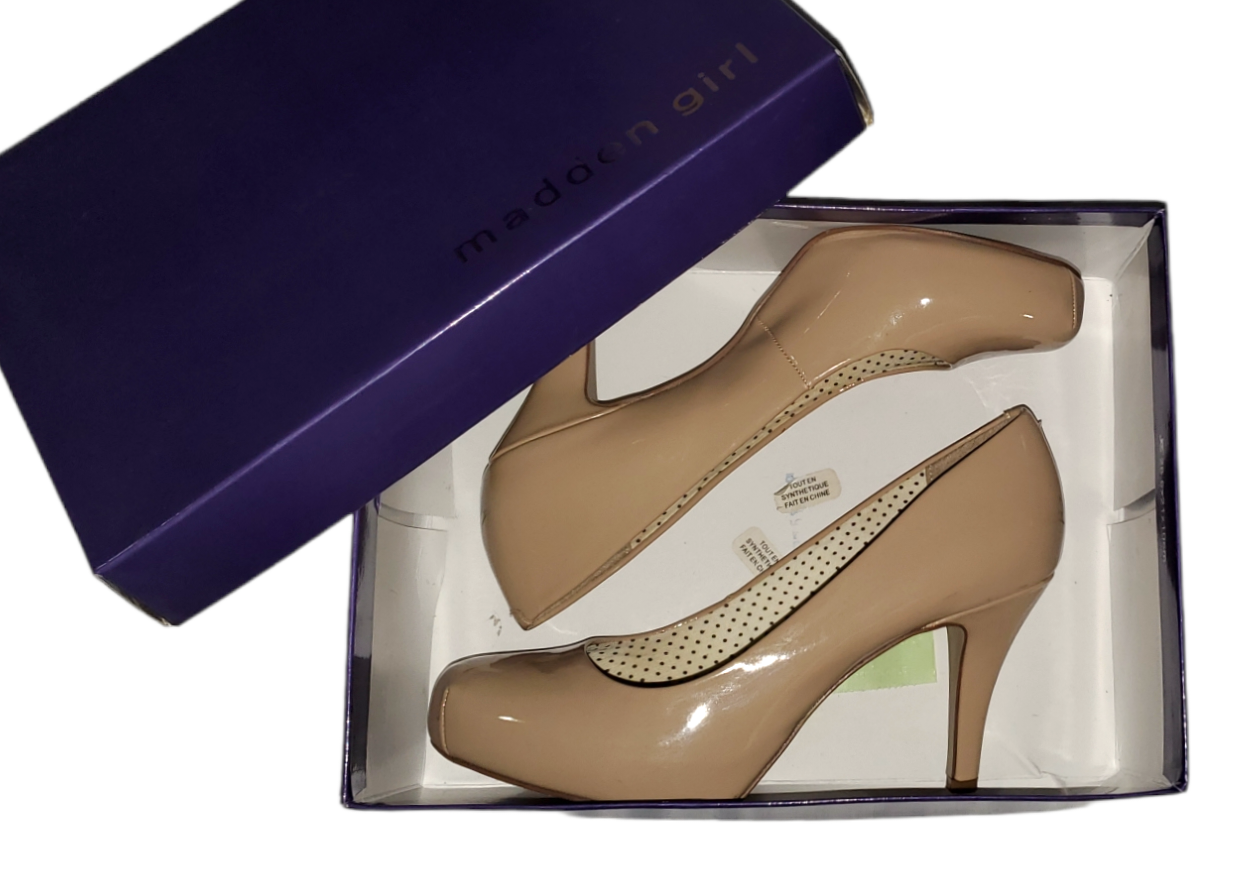 Madden Girl Nude Pumps|Used