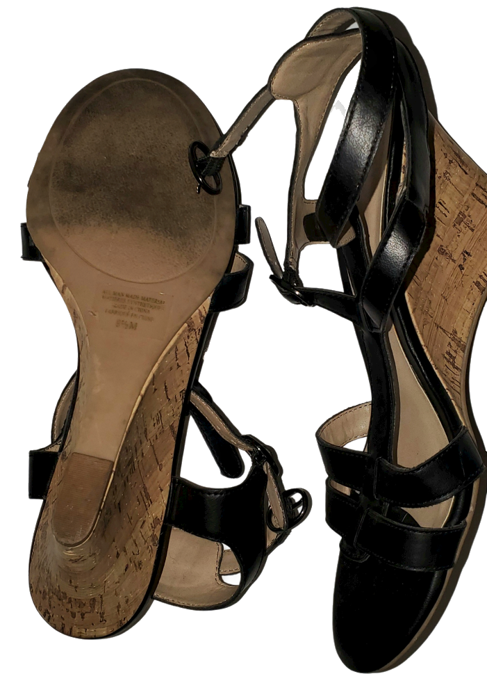 Black Wedge Sandals|Used