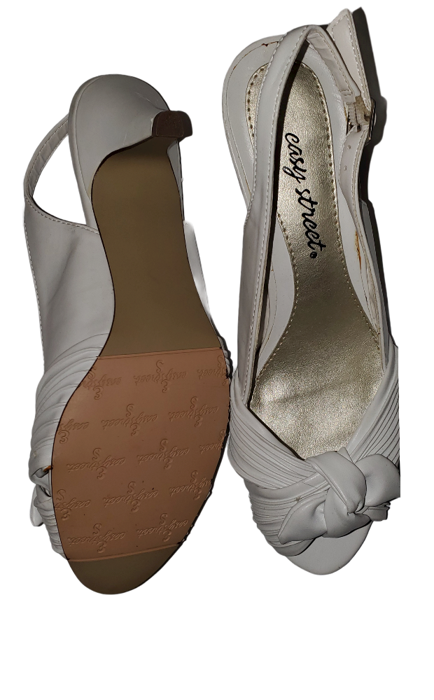 Easy Street White Sling Back Knot Heels|Like New!