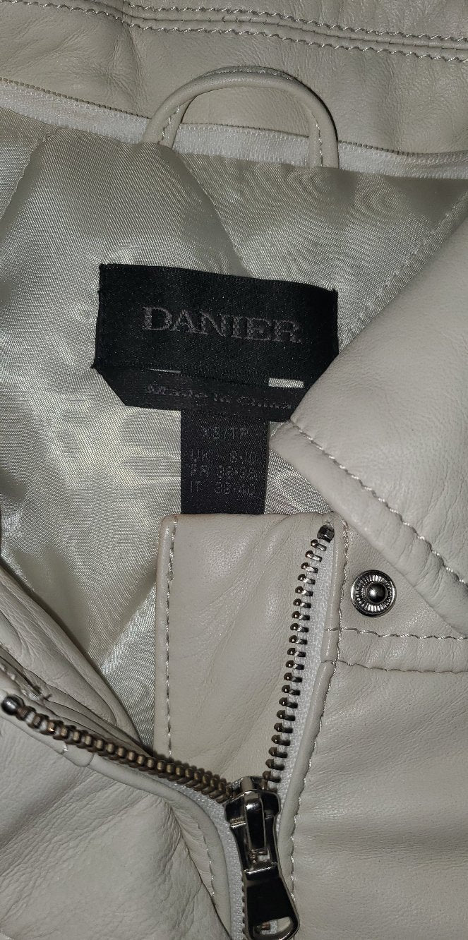 Danier Leather Off White Coat XS|Used