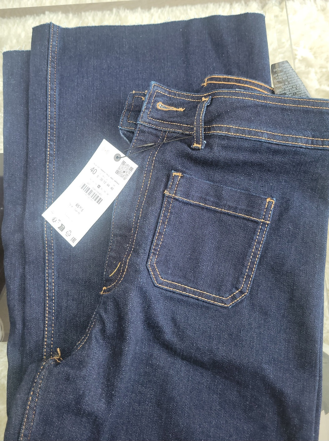 Zara Cropped Dark Denim Jeans|Size 40|New