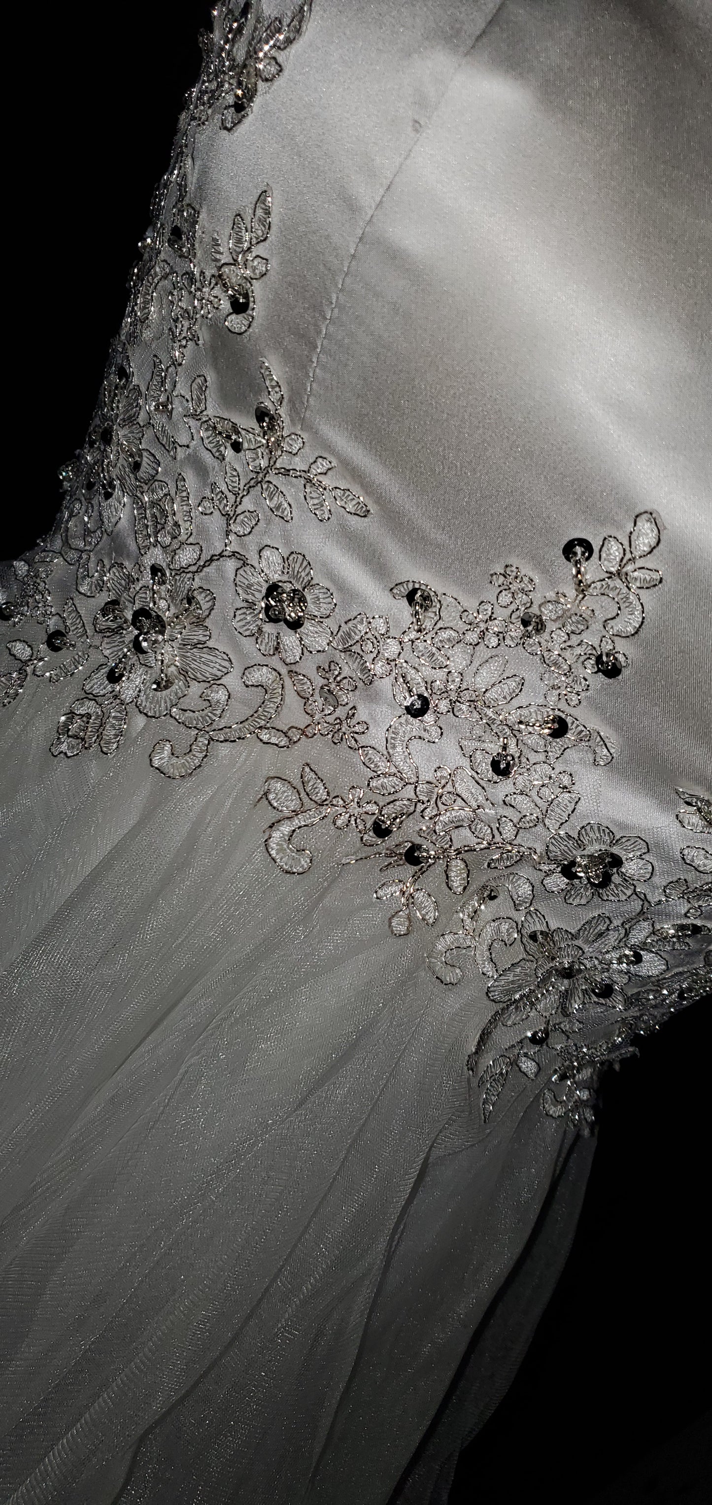 White Custom Strapless Prom Dress Size 4-6|Like New!